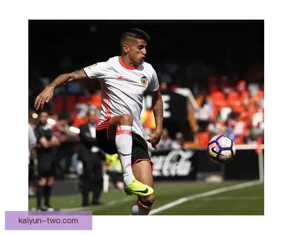 坎塞洛在新俱乐部继续展现竞争力，状态回暖值得关注