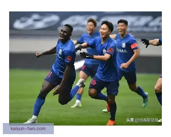上海申花在中超联赛中的竞争力增强，成为争冠热门球队之一